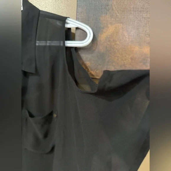 Guess Black Sheer Cold Shoulder Blouse Size Large - Picture 7 of 12